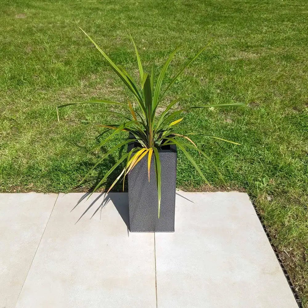 #Silver Black
#25cm(L) x 25cm(W) x 50cm(H)