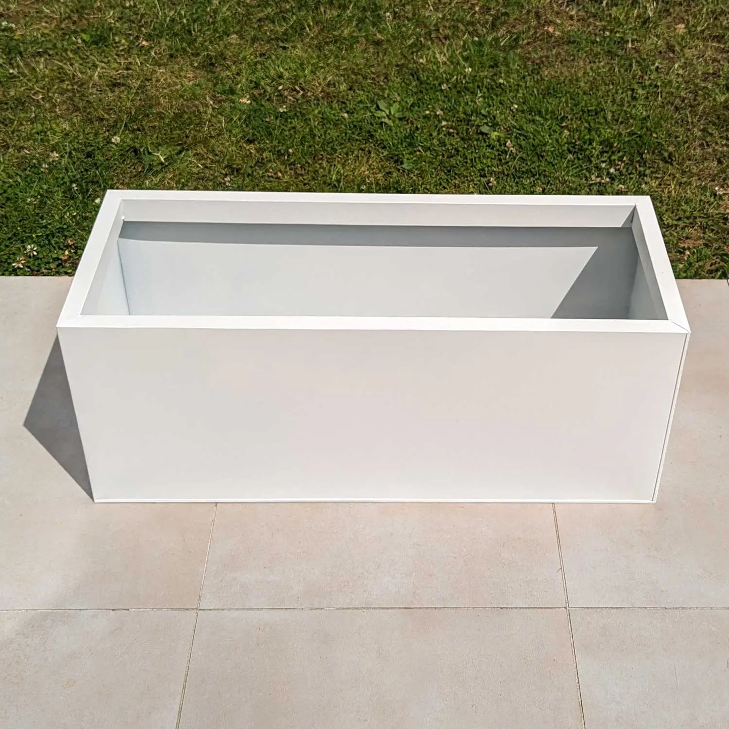 #White
#75cm(L) x 32cm(W) x 32cm(H)
#70cm(L) x 24cm(W) x 24cm(H)
