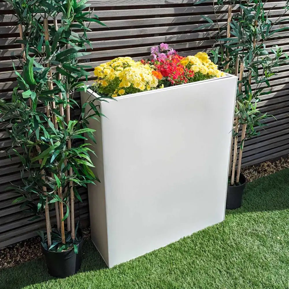#120cm(L) x 40cm(W) x 100cm(H)
#100cm(L) x 35cm(W) x 80cm(H)
#White
#75cm(L) x 25cm(W) x 90cm(H)