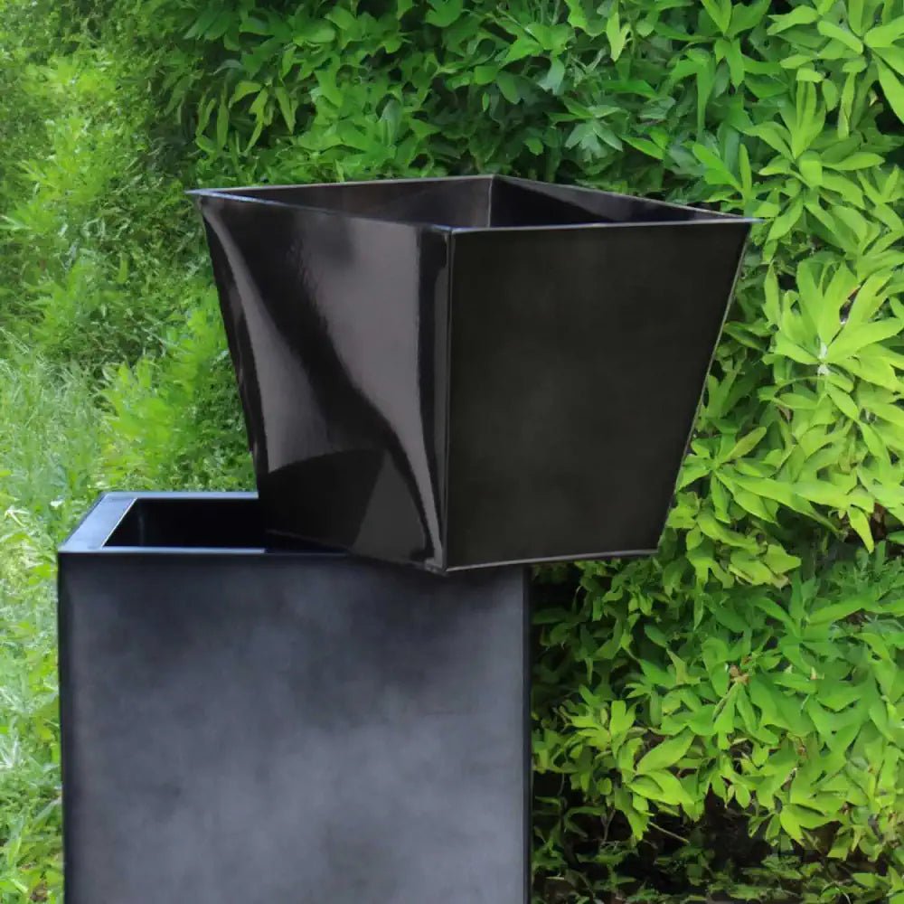 #Glossy Black
#40cm(L) x 40cm(W) x 30cm(H)
#32cm(L) x 32cm(W) x 25cm(H)