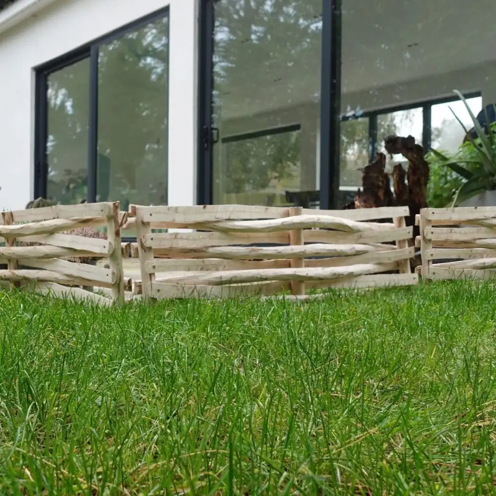 Premium Chestnut Lawn Edging - 30cm Height