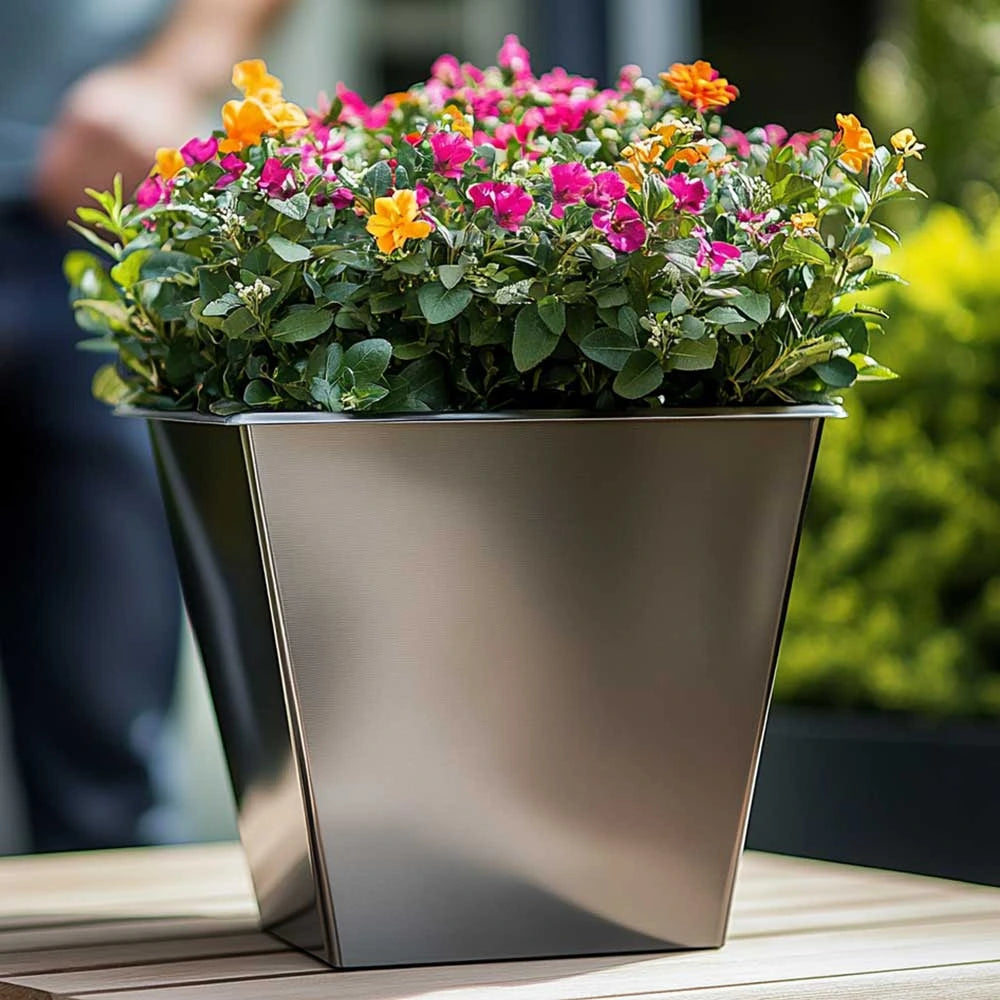 #Silver
#40cm(L) x 40cm(W) x 30cm(H)
#32cm(L) x 32cm(W) x 25cm(H)