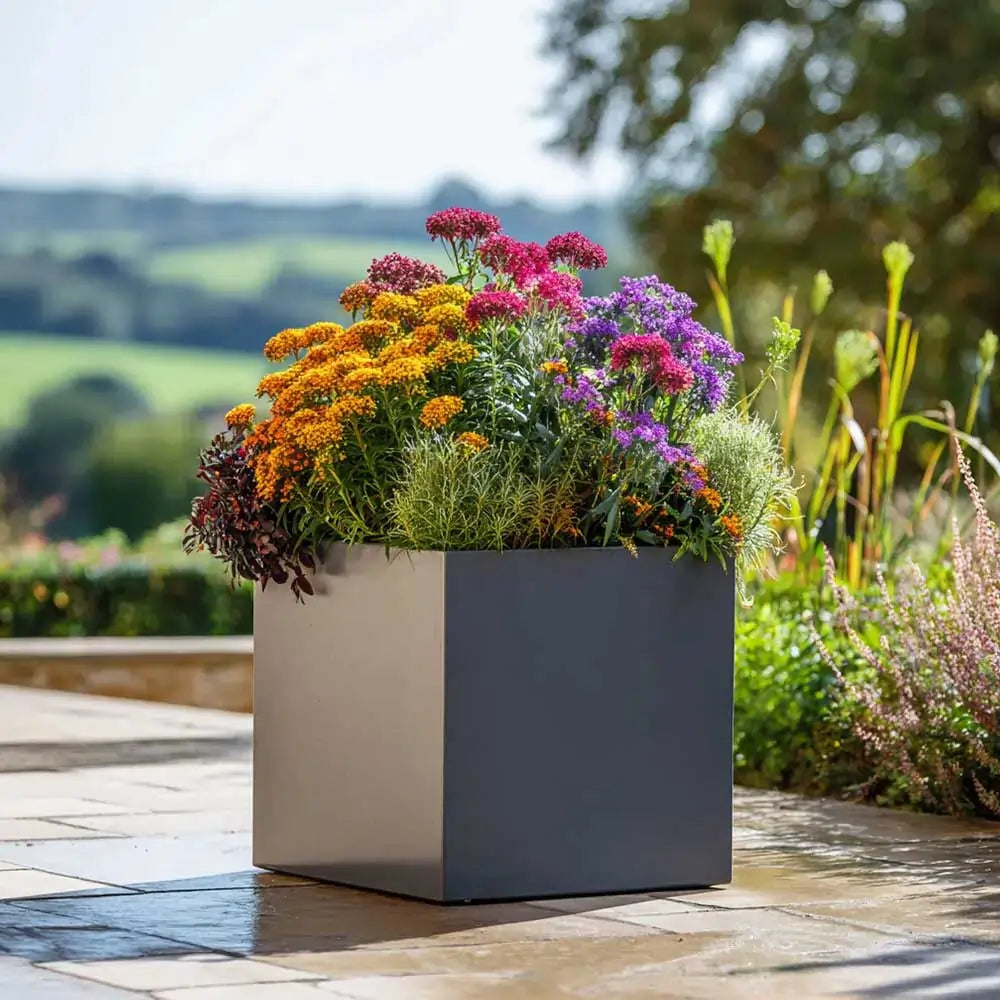 #Grey
#30cm(L) x 30cm(W) x 30cm(H)
#40cm(L) x 40cm(W) x 40cm(H)
#With Liner
#No Liner