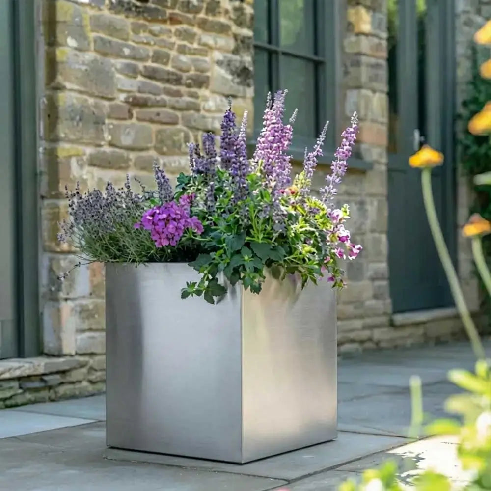 #50cm(L) x 50cm(W) x 50cm(H)
#Silver
#With Liner
#No Liner