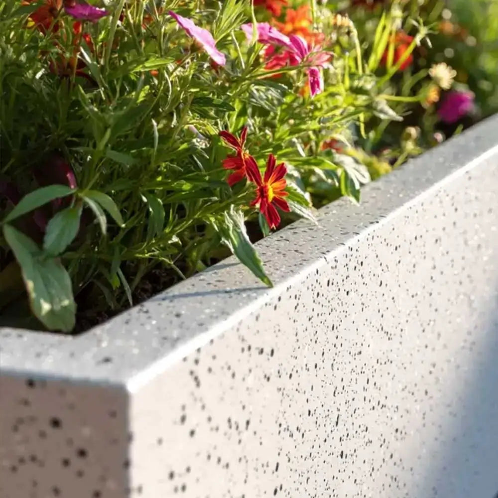 #30cm(L) x 30cm(W) x 30cm(H)
#40cm(L) x 40cm(W) x 40cm(H)
#50cm(L) x 50cm(W) x 50cm(H)
#60cm(L) x 60cm(W) x 60cm(H)
#Sand Stone
#With Liner
#No Liner