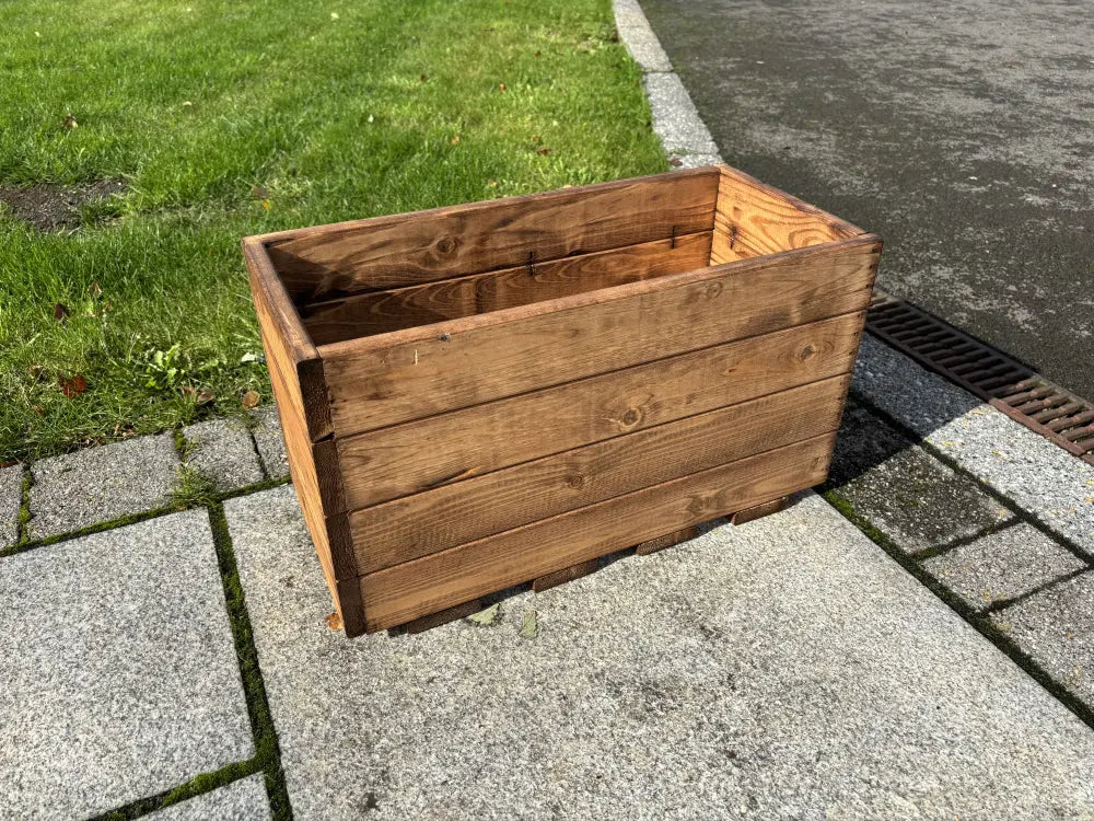 #52.5cm(L) x 25cm(W) x 30.5cm(H)