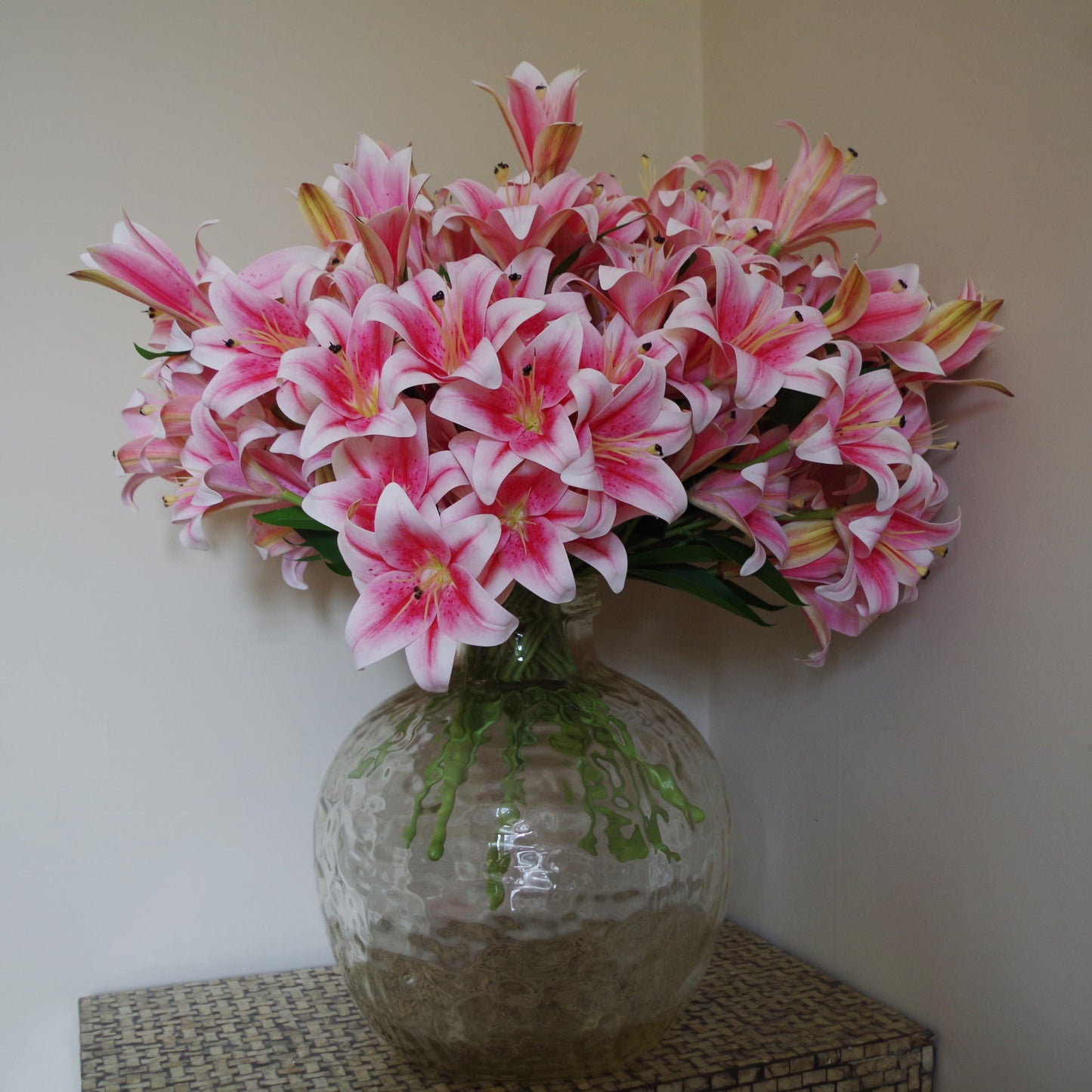 60cm Artificial Lily Stem Pink