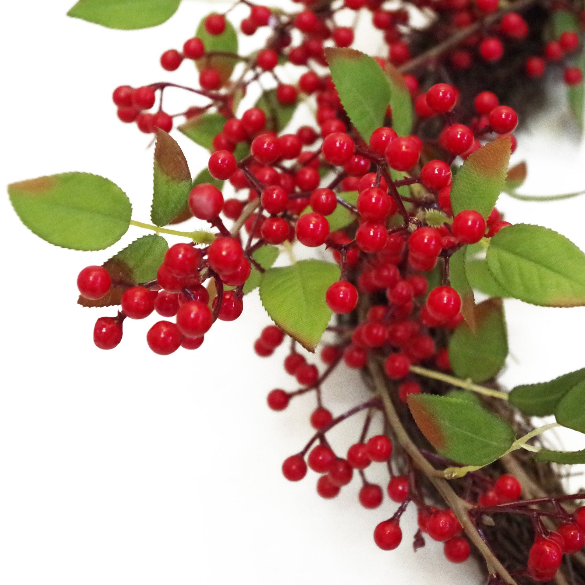 60cm (24) Large Luxury Christmas Natural Look Red Berry Floristry Wreath