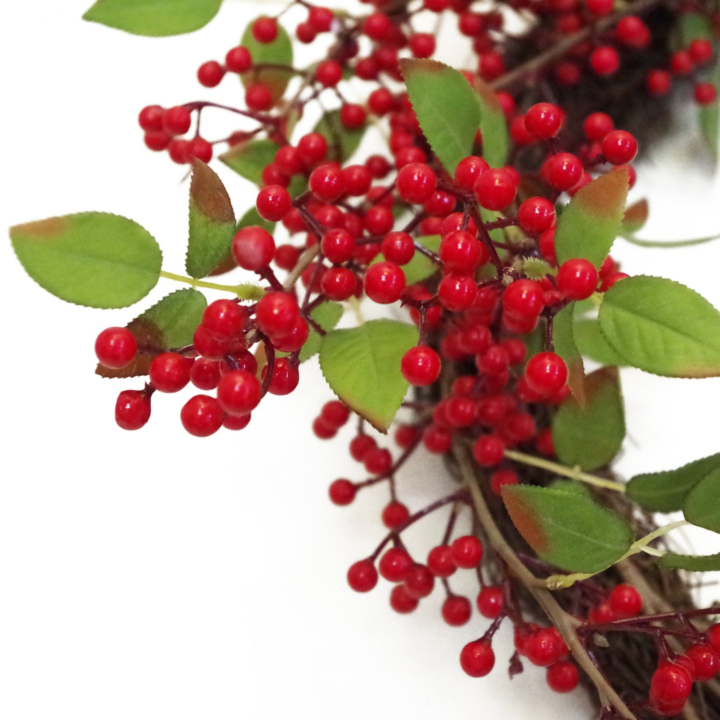 60cm (24) Large Luxury Christmas Natural Look Red Berry Floristry Wreath