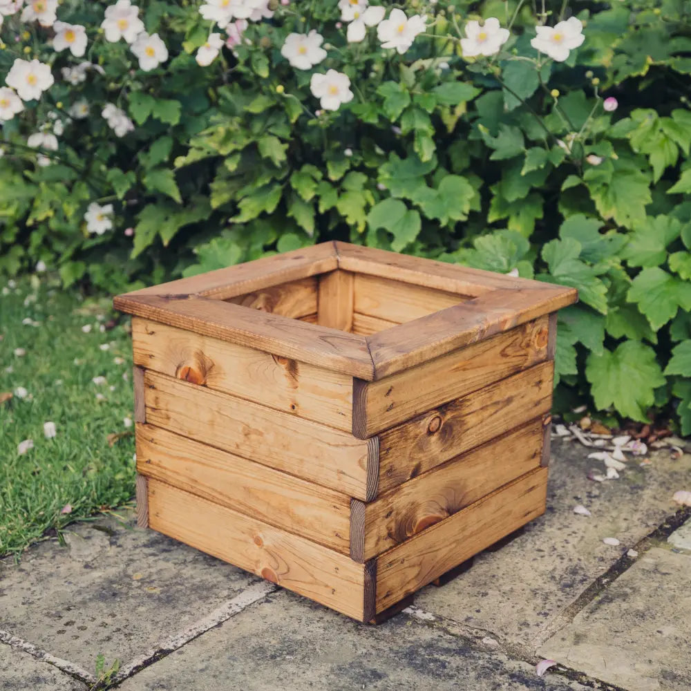 #39cm(L) x 39cm(W) x 32cm(H)